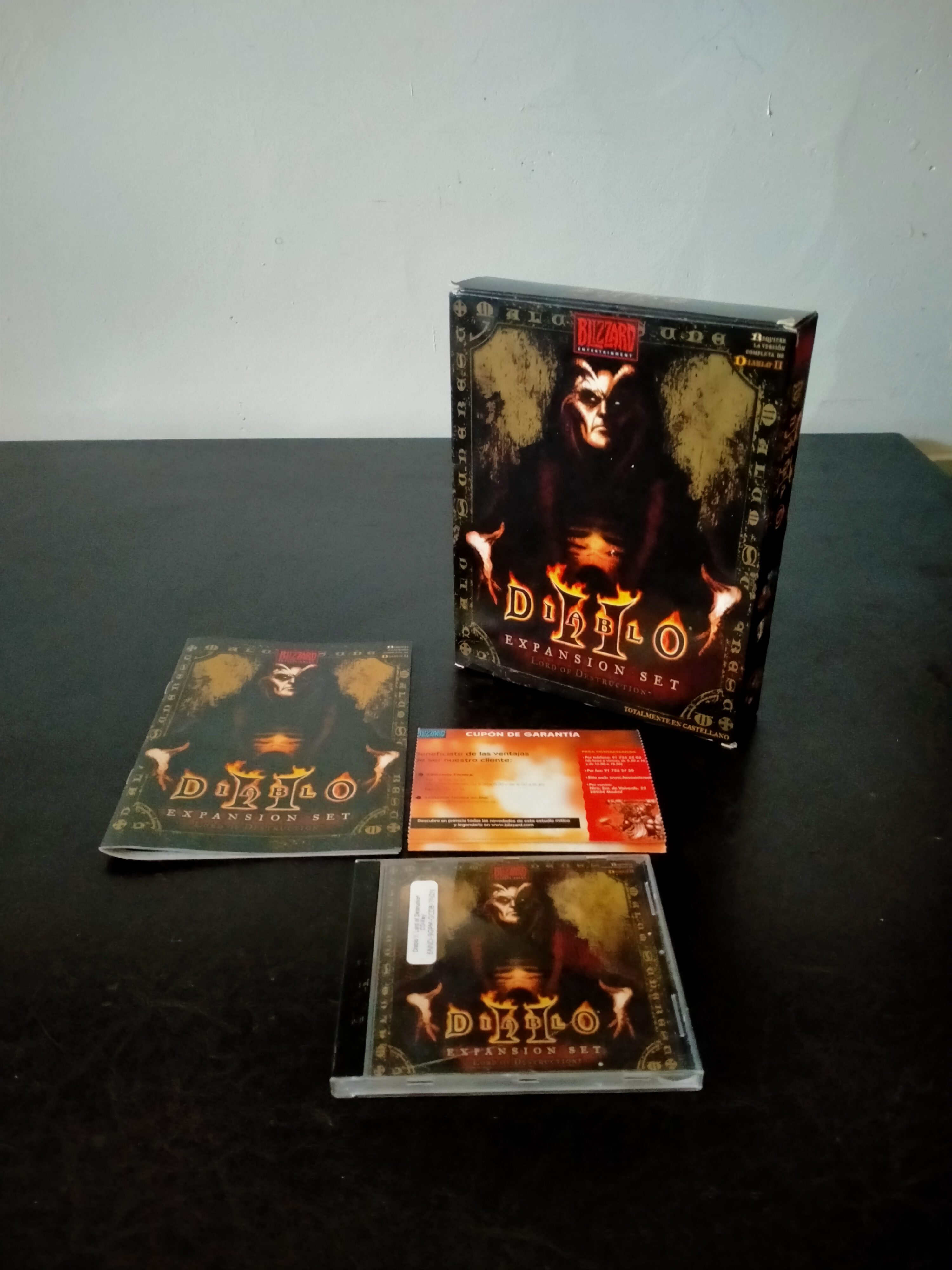 Imagen documental 3 de Diablo II: Lord of Destruction, formato Big Box, para Windows 95, Windows 98, Windows Me