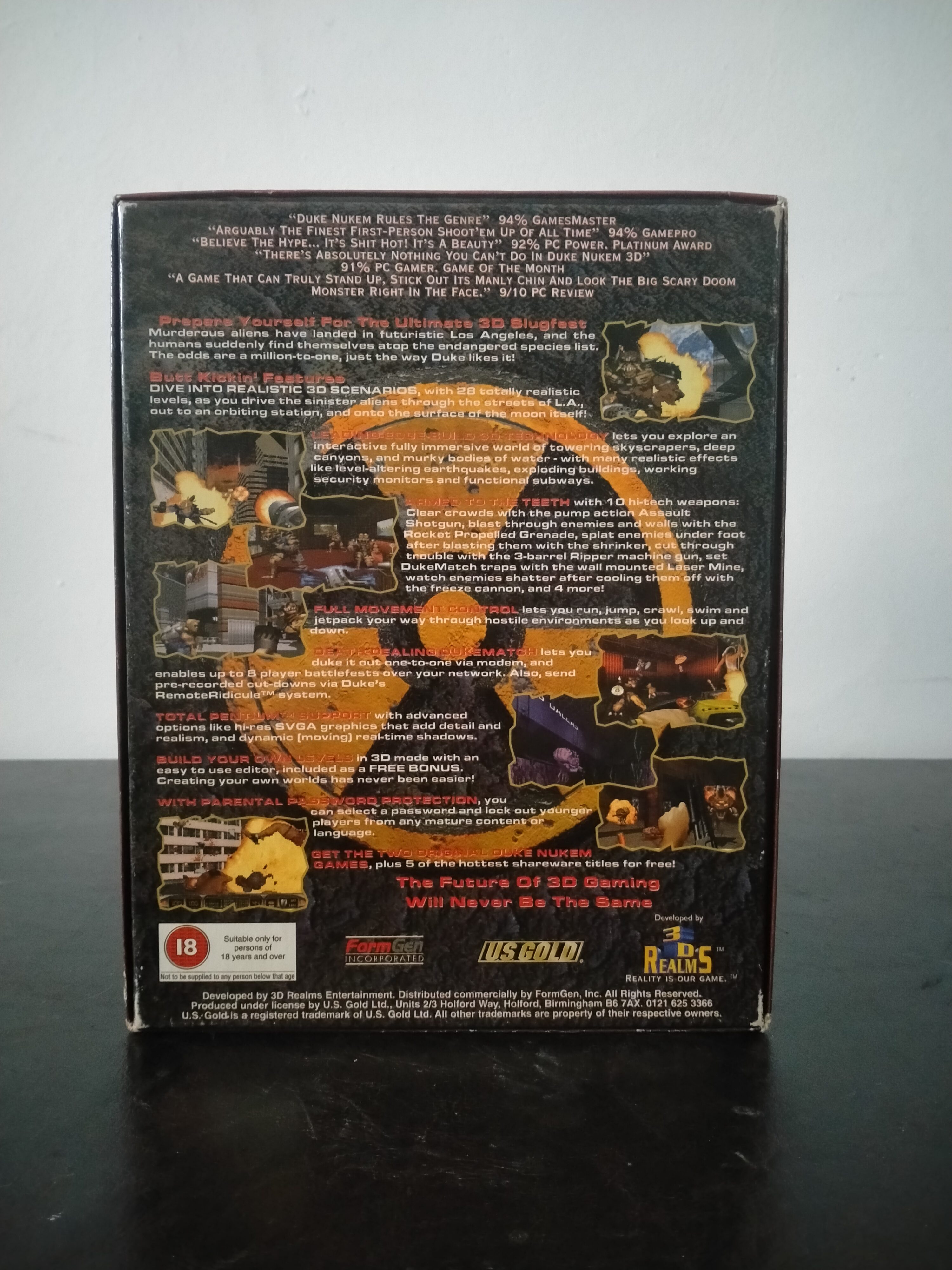 Imagen documental 2 de Duke Nukem 3D, formato Big Box, para MS-DOS, Windows 95