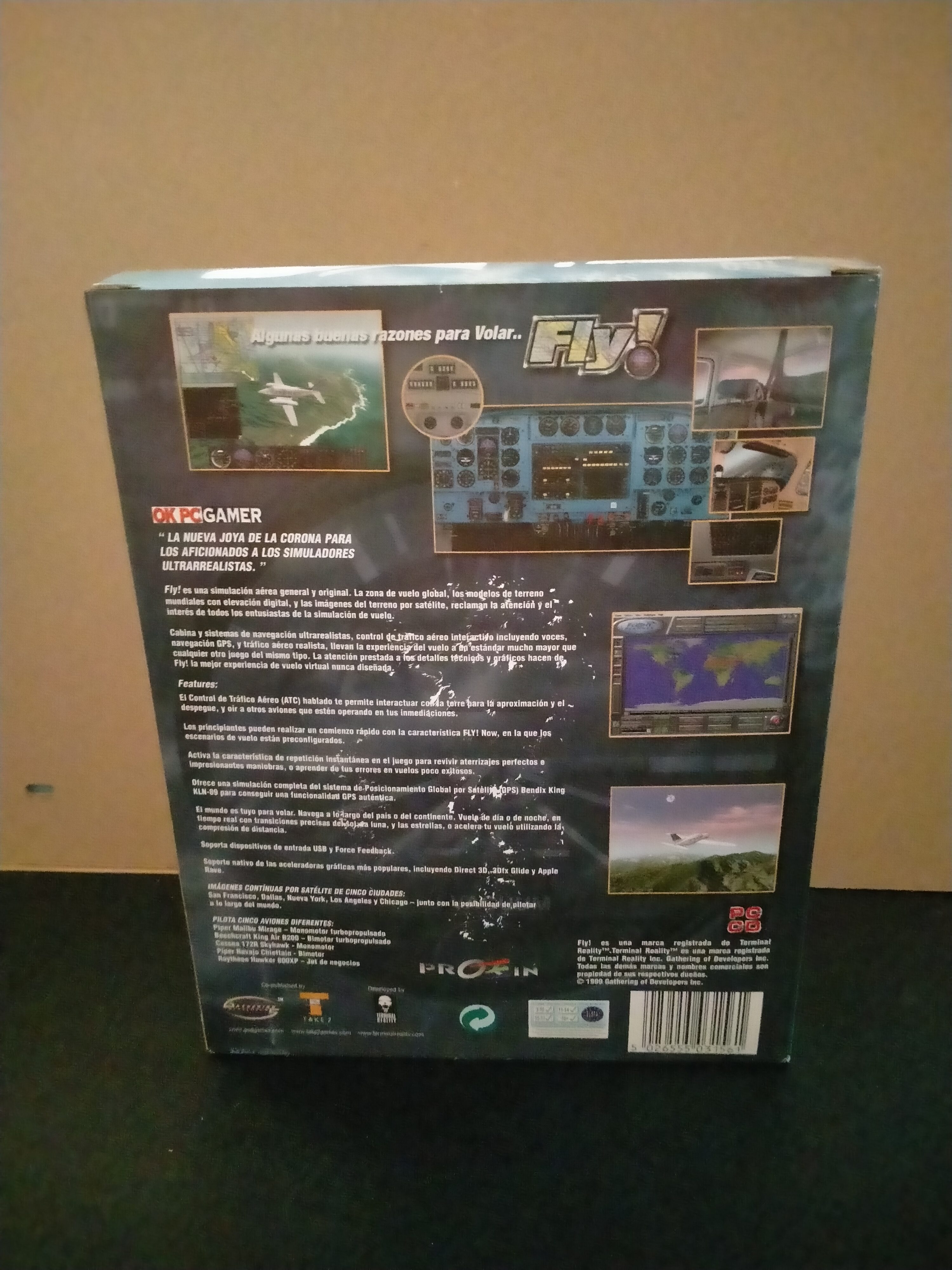 Imagen documental 2 de Fly!, formato Big Box, para Windows 95, Windows 98