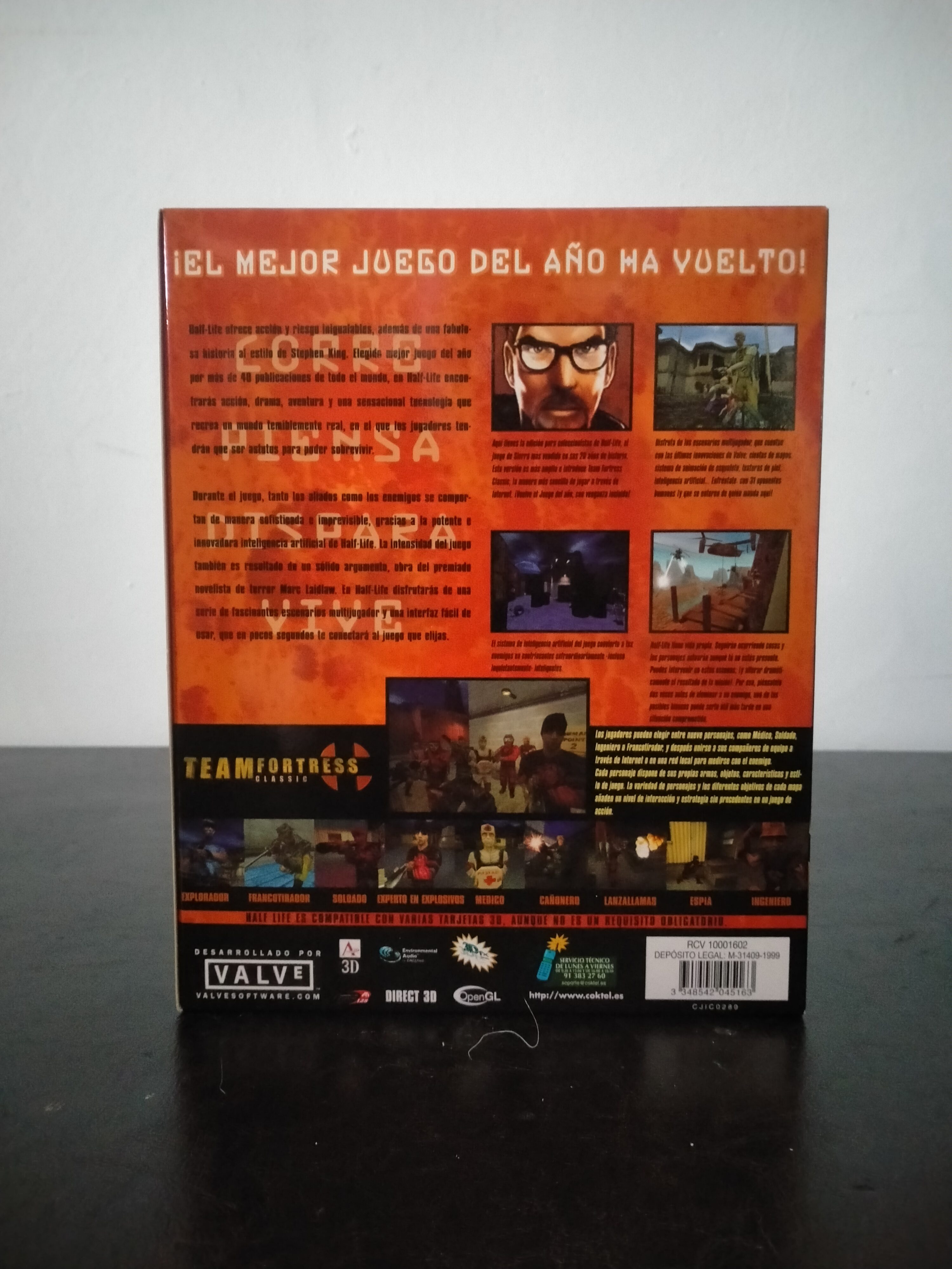 Imagen documental 2 de Half-Life: Juego del Año, formato Big Box, para Windows 95, Windows 98, Windows NT