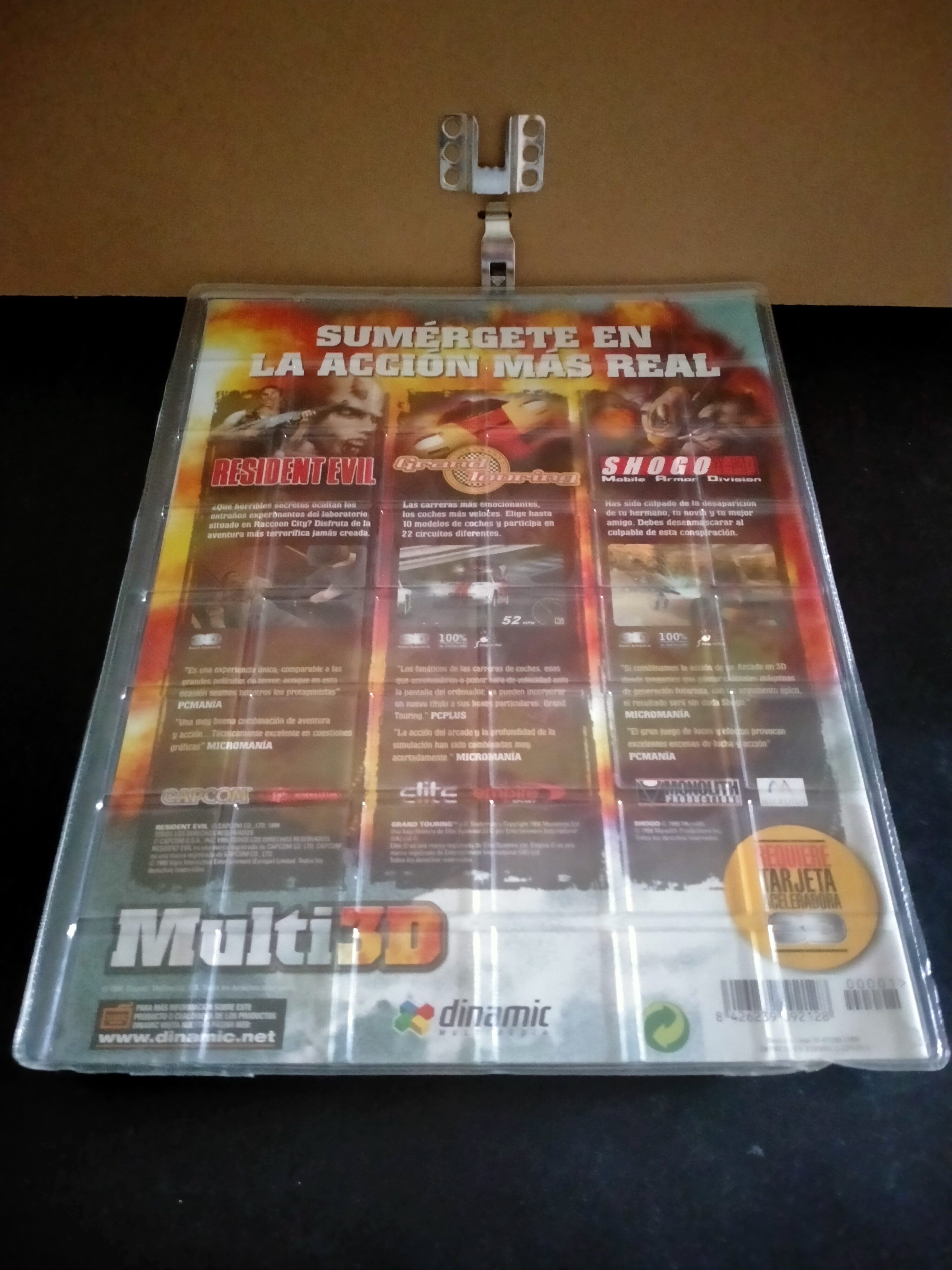 Imagen documental 2 de Multi 3D, formato Jewel Case, para Windows 95, Windows 98