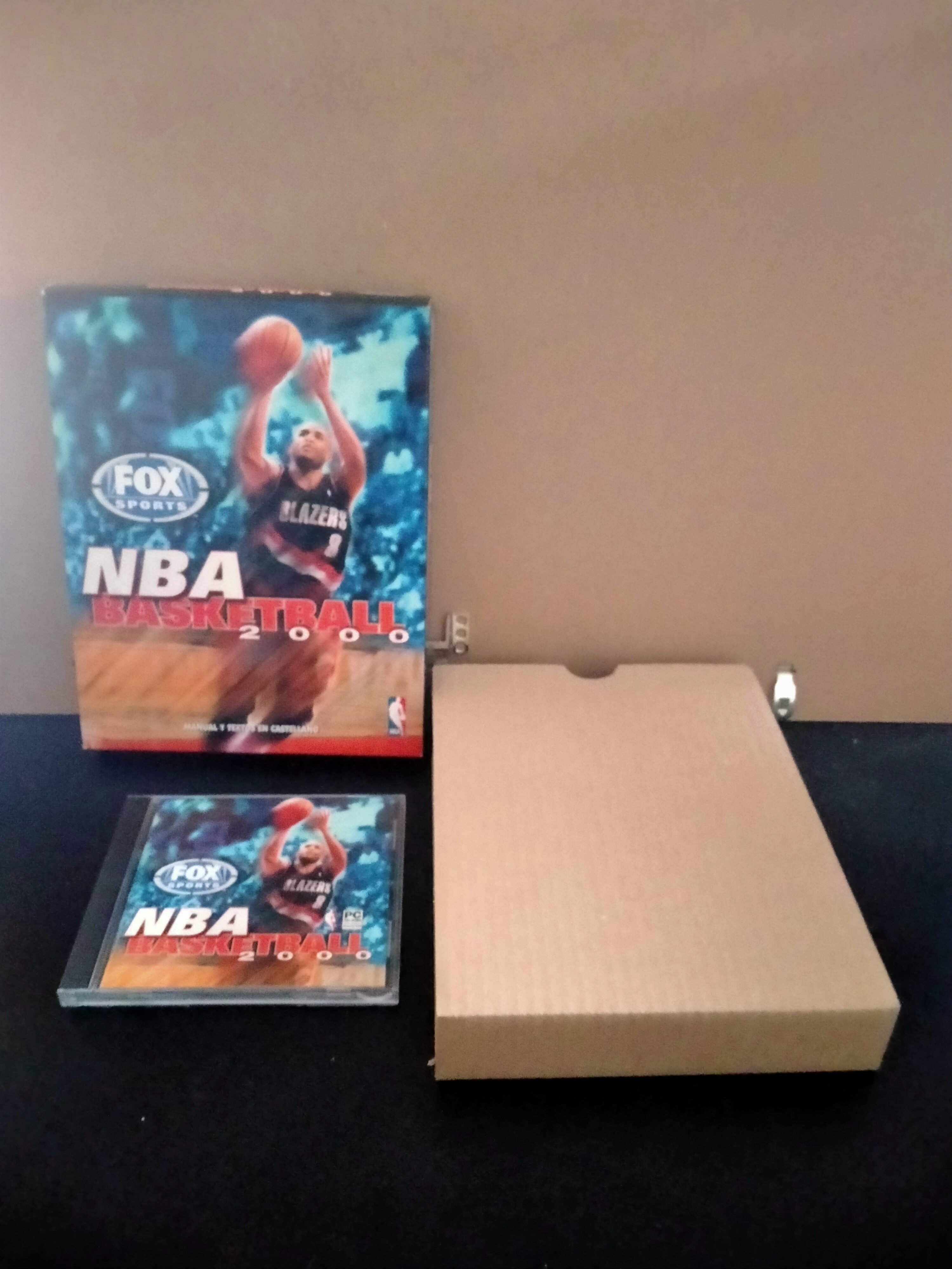 NBA Basketball 2000