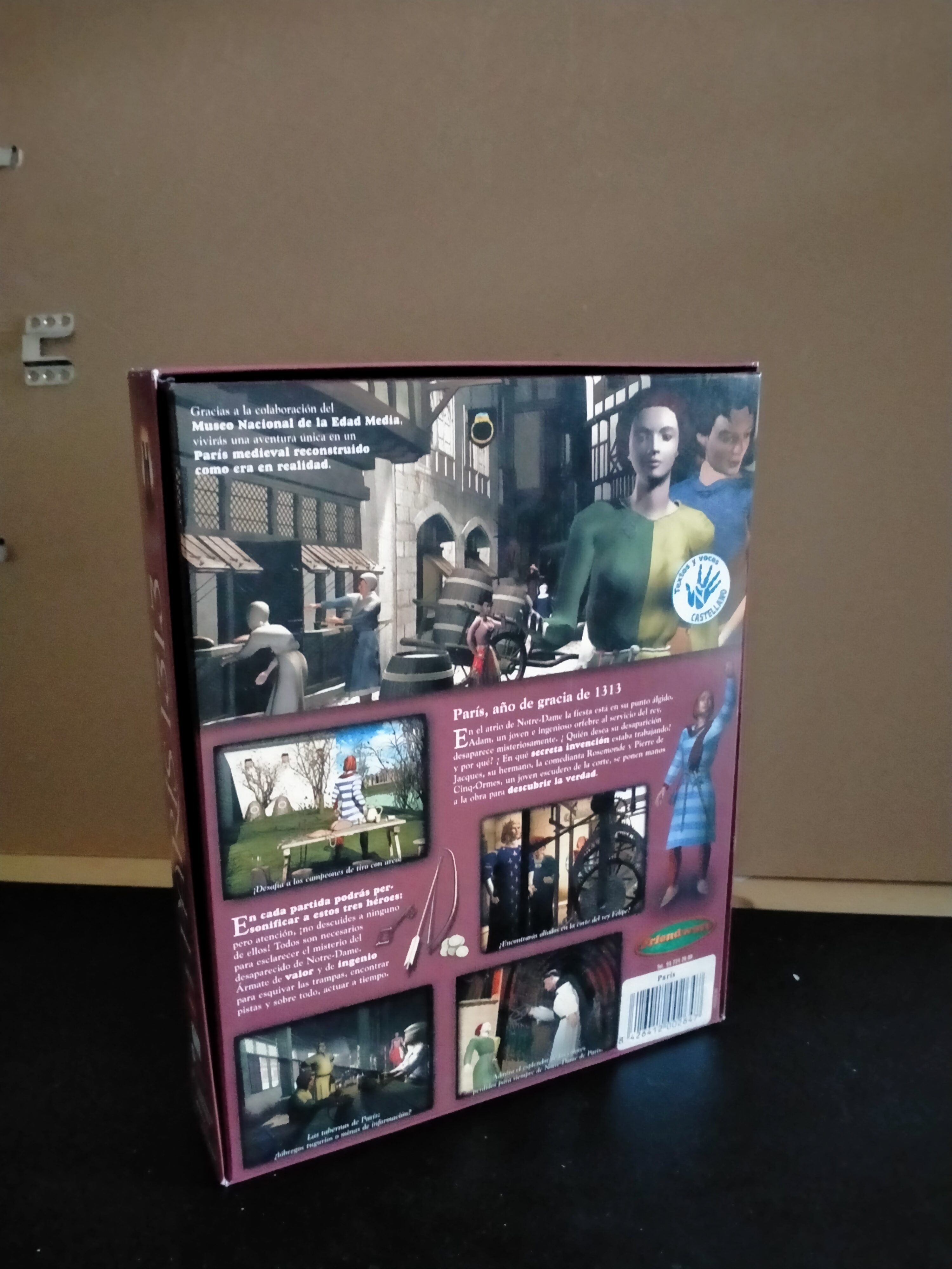Imagen documental 2 de Paris 1313: El misterio de Notre Dame, formato Big Box, para Windows 95, Windows 98
