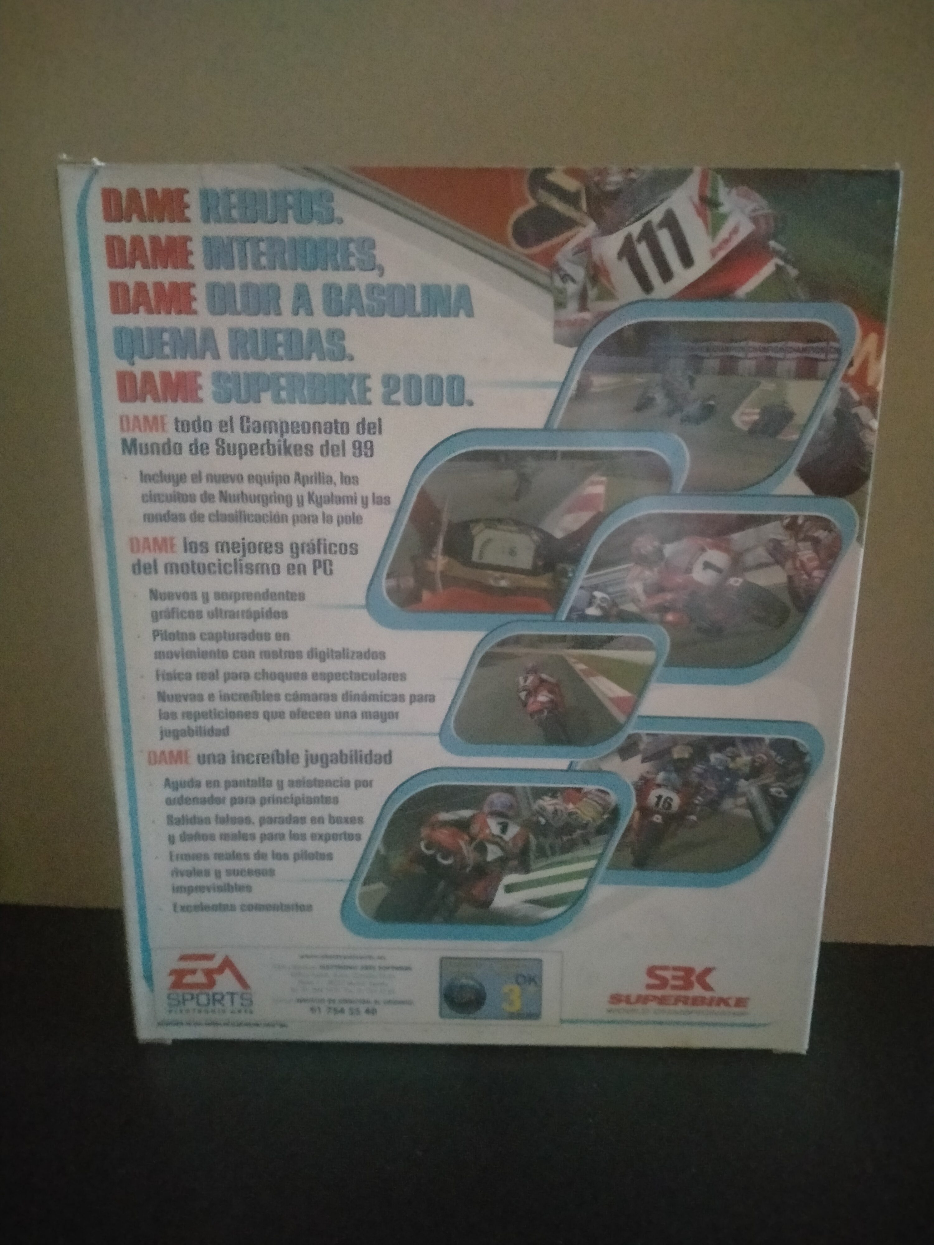 Imagen documental 2 de Superbike 2000, formato Big Box, para Windows 95, Windows 98, Windows Me