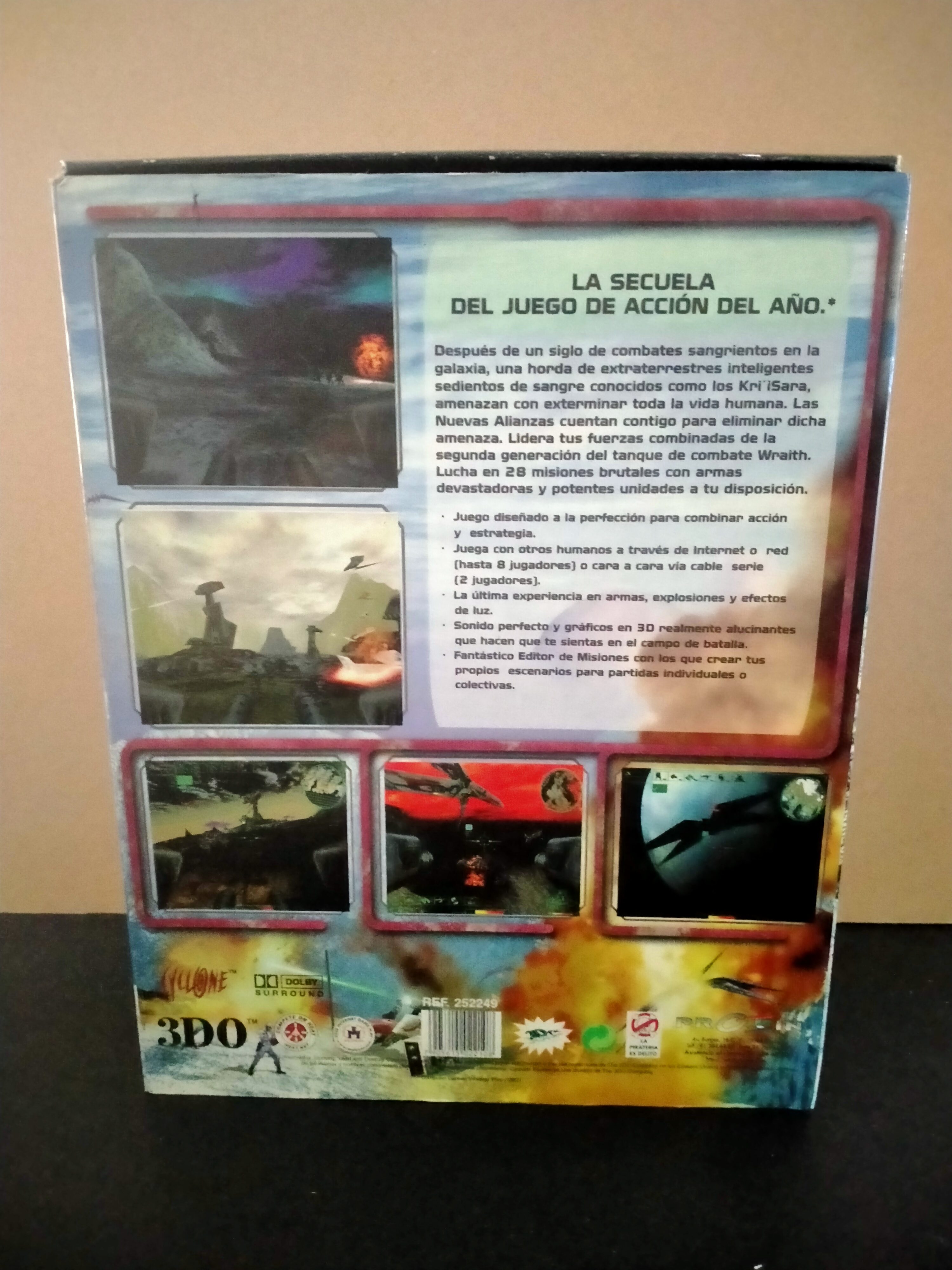 Imagen documental 2 de Uprising 2: Lead and Destroy, formato Big Box, para Windows 95, Windows 98, Windows Me