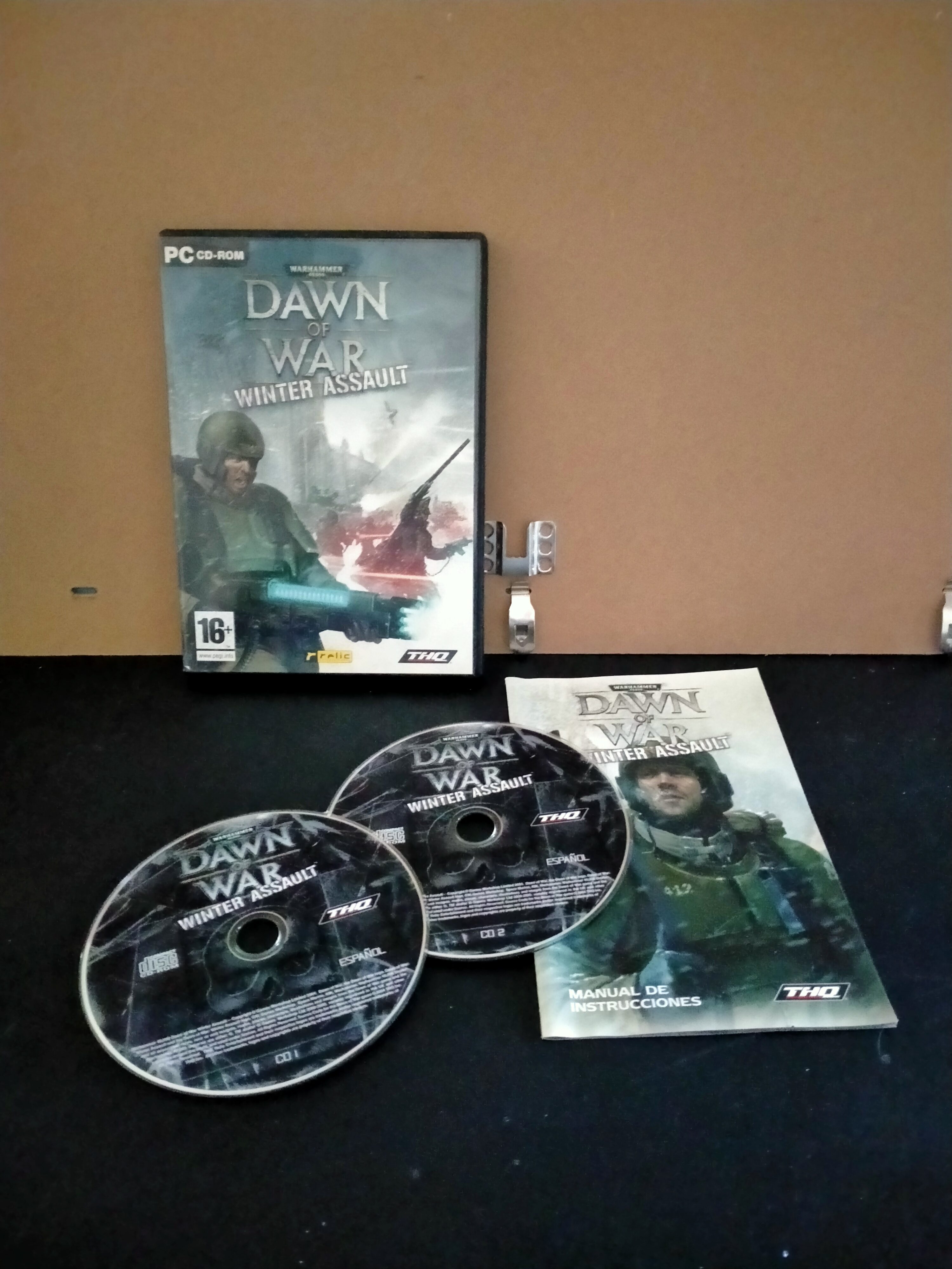 Imagen documental 2 de Warhammer 40,000: Dawn of War - Double Game Pack, formato DVD Case, para Win2000, Windows XP